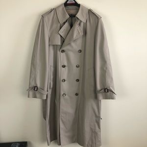 London Fog
Men's Classic-Fit Trenchcoat